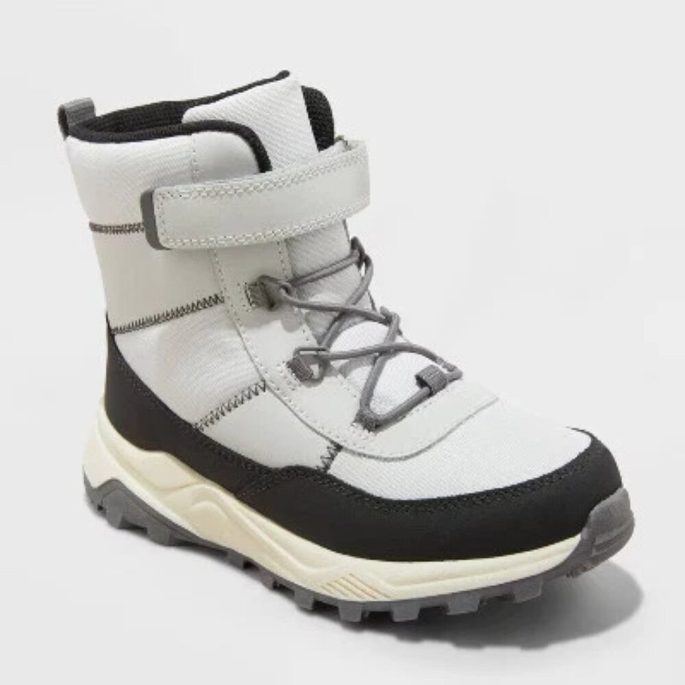 NWOT Cat & Jack Toddler Noah Boots Waterproof Hook Loop Treaded Outsole White 5